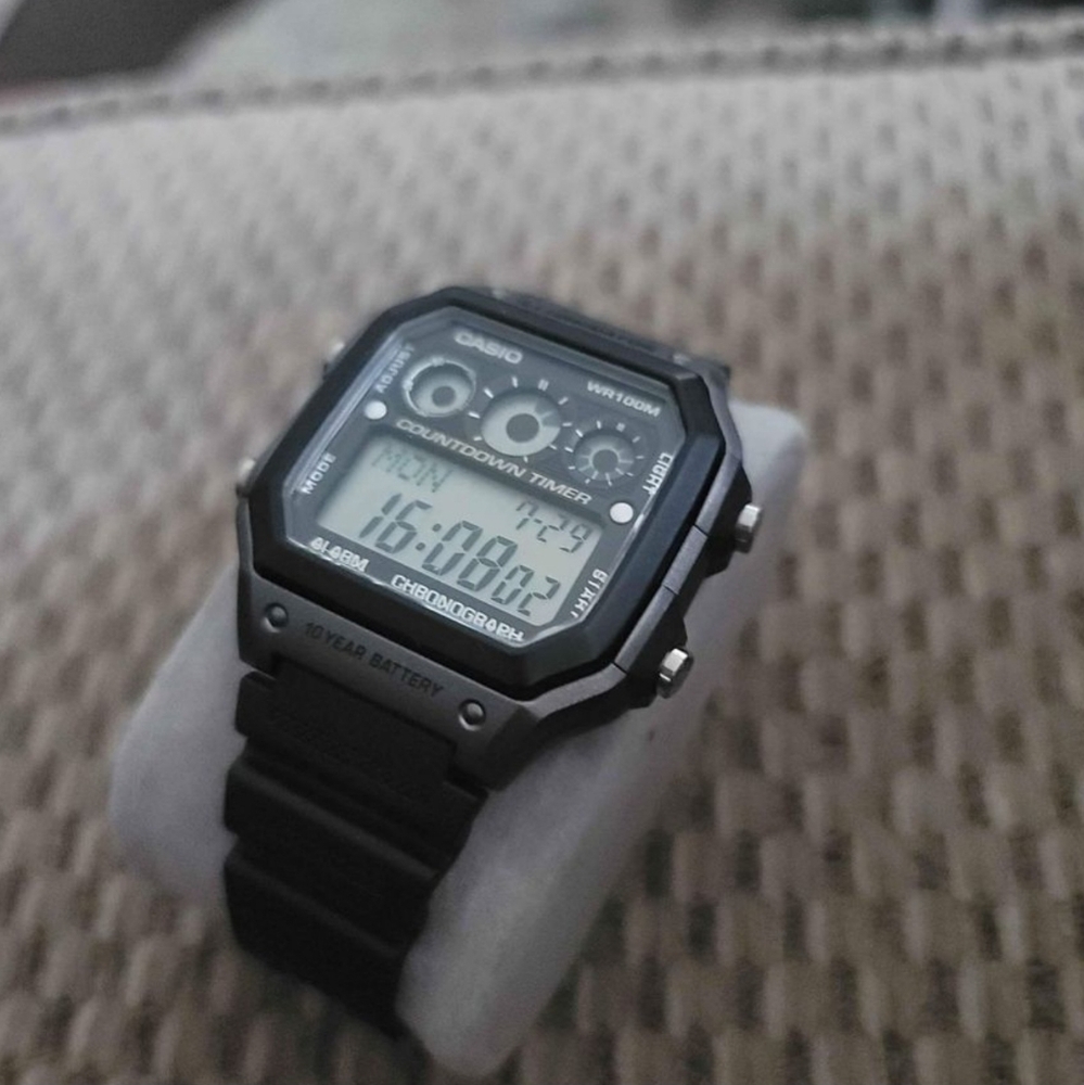 Casio Men watch
